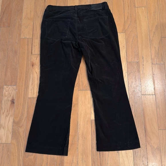 LRL Lauren Jeans Co | Black Classic Bootcut | Corduroy Pants | Size 10 - Picture 3 of 5